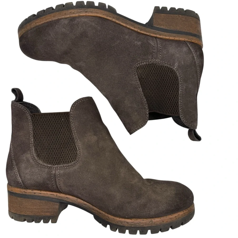 Salvia Cachet Dark Brown Suede Chelsea Pull On Ankle Booties - Size 38/ US 7.5-8